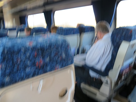 エクスプローラー車内