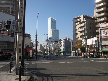 寺田町交差点からあべのハルカス