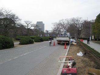 大阪城公園内から馬場町を